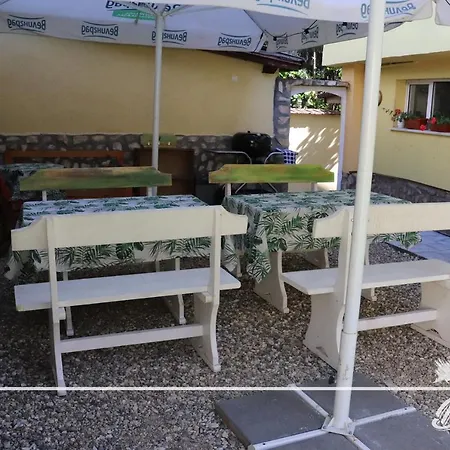 Guest house баеви Velingrad